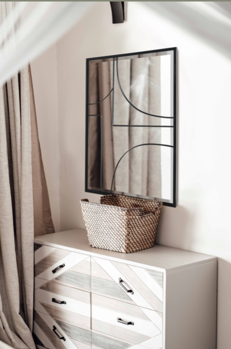 Black Sleek Wall Mirror|Wall Mirror by Sam Home Collection